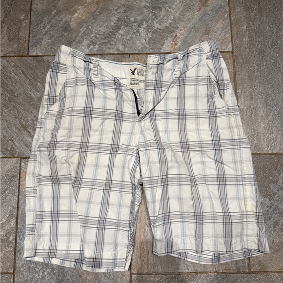 American Eagle Outfitters Other - American Eagle Outfitters White and Blue Plaid Shorts